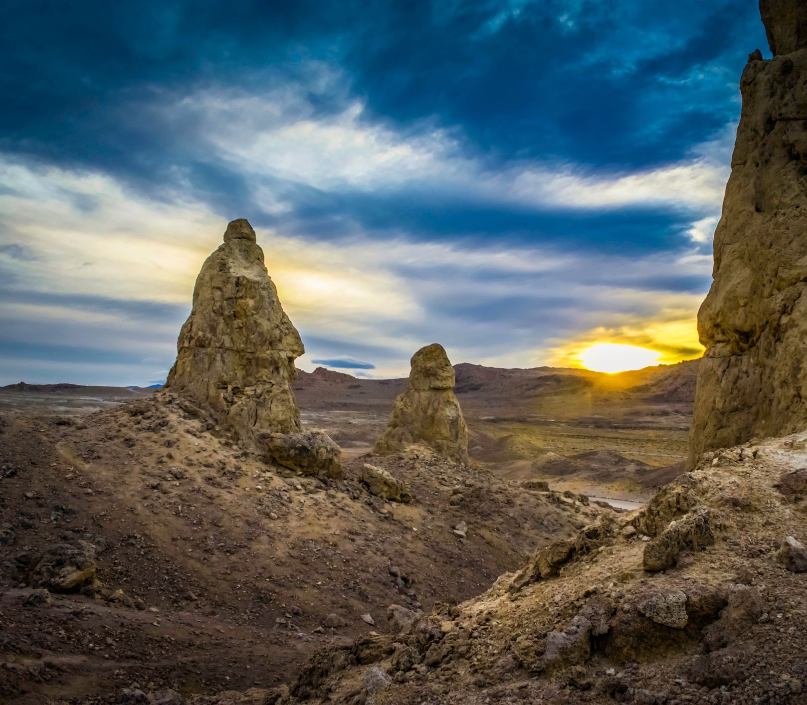 Trona Pinnacles